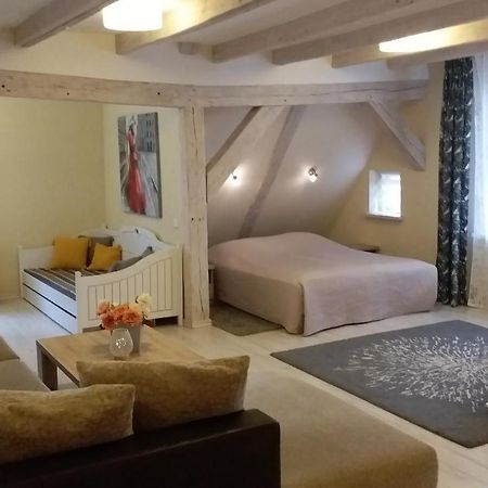 Studio Apartment Parnu Exterior photo